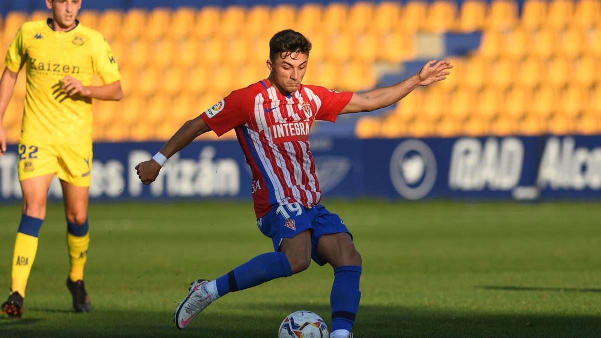 Manu García durante el partido ante el Alcorcón