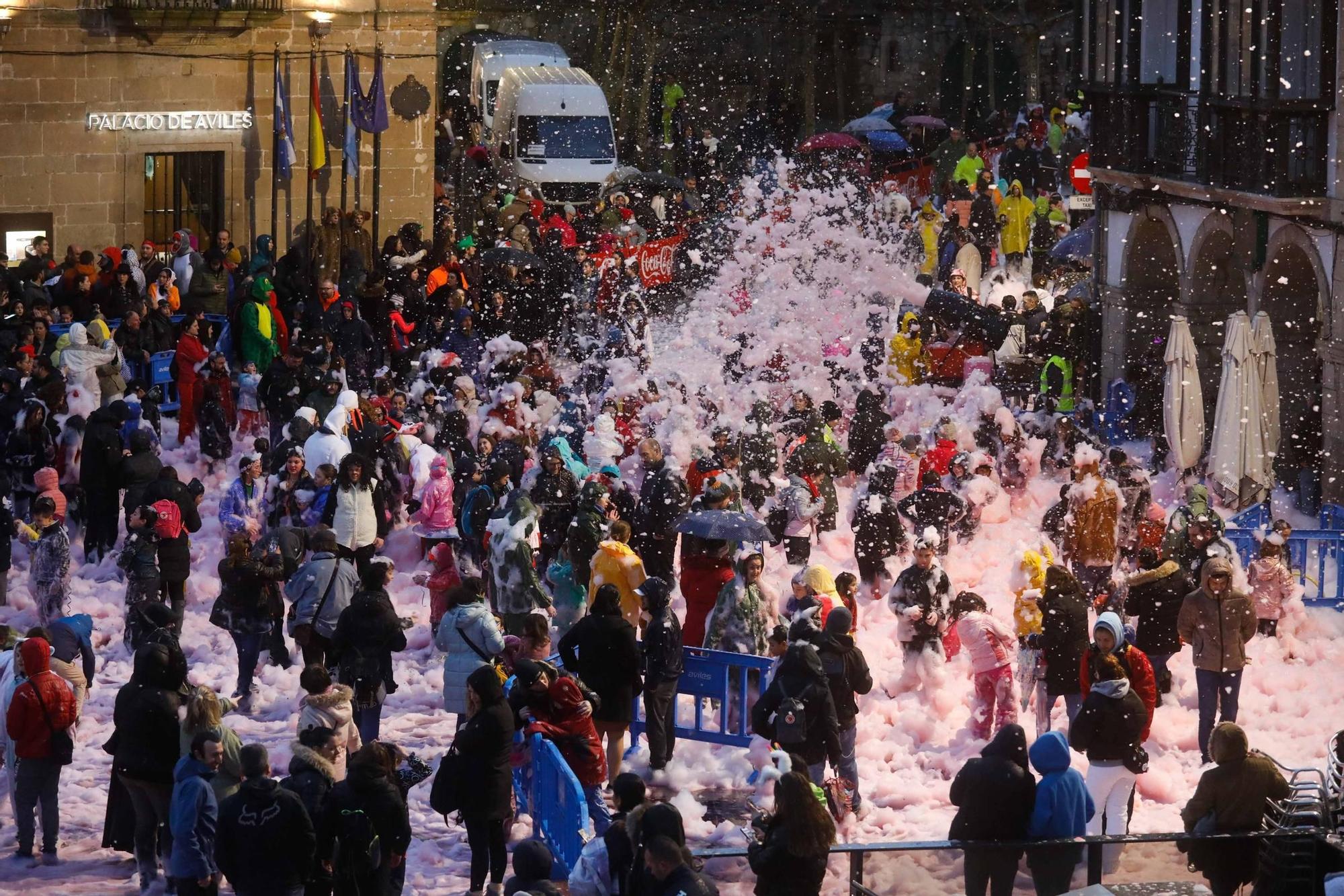 EN IMÁGENES: Así fue el multitudinario Descenso de Galiana en Avilés