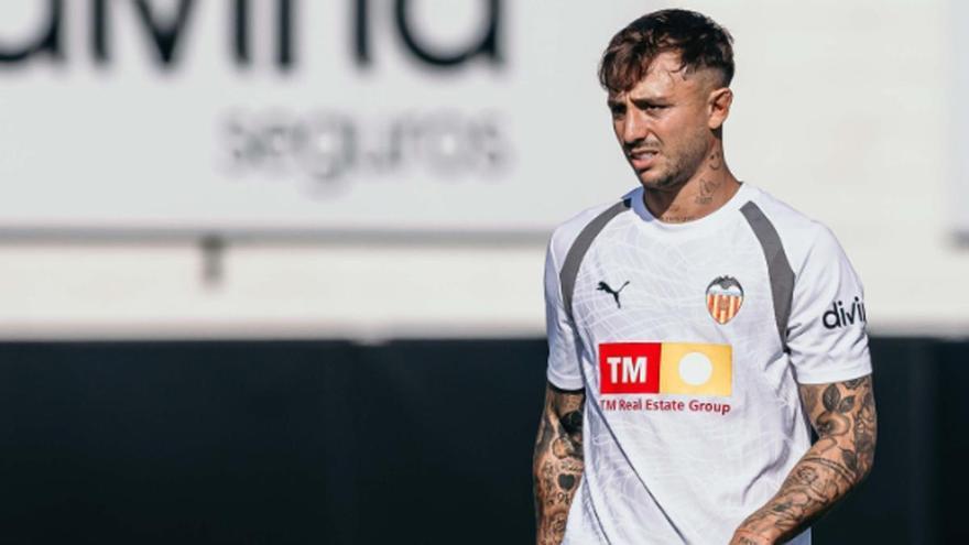 El Valencia CF inscribe a su último fichaje en LaLiga