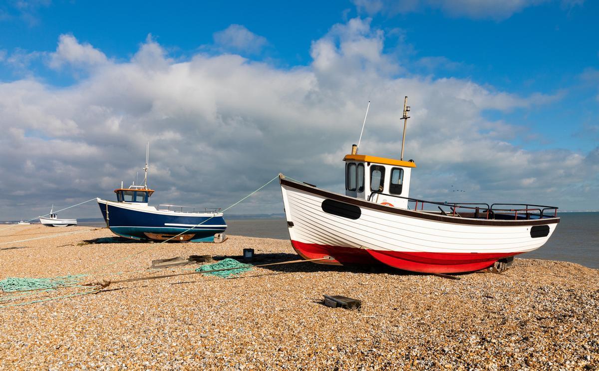 Las barcas abandonadas de la playa de Dungeness
