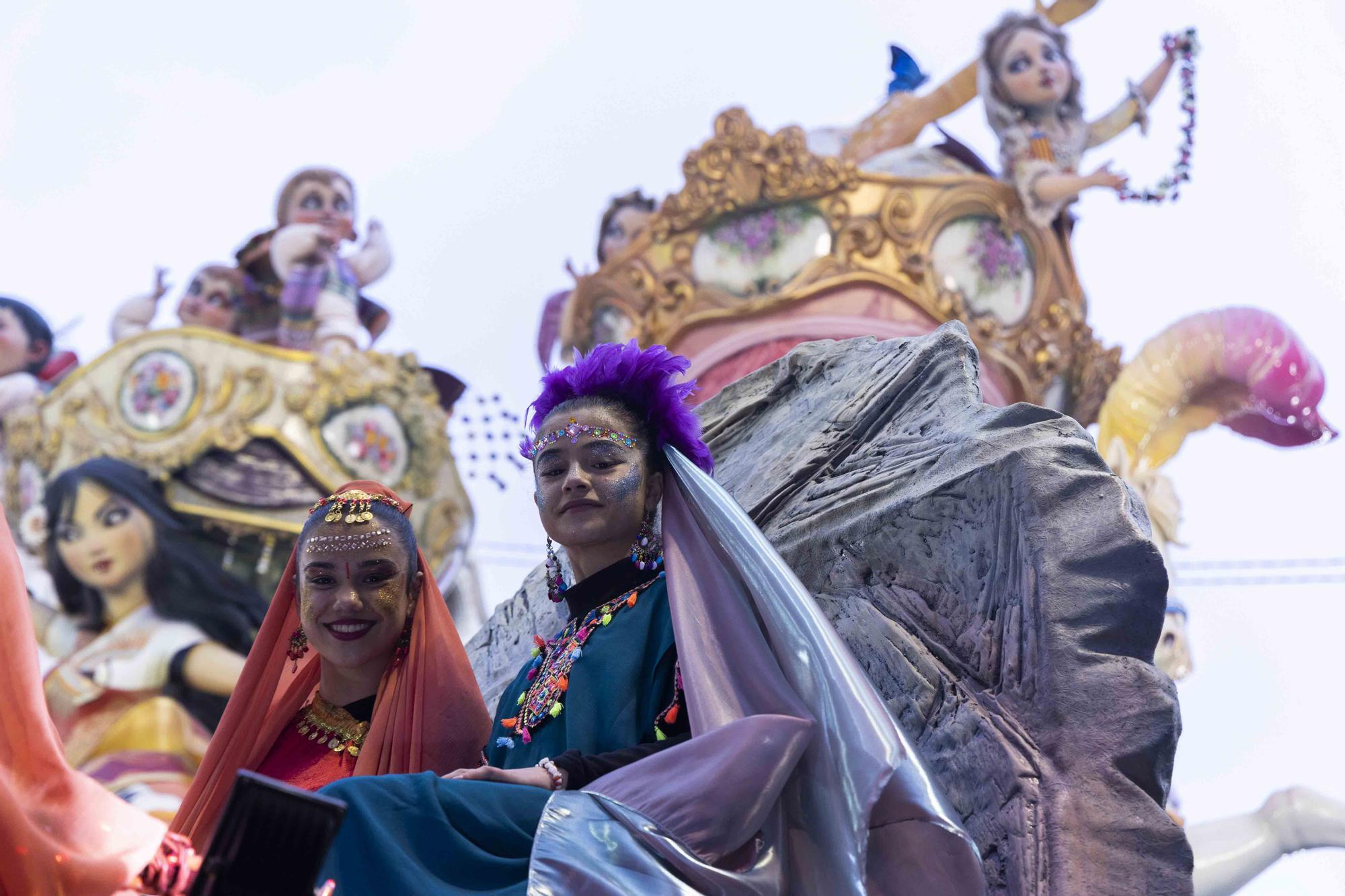 Parada mora de Almirante-Conde Altea con Marina Civera y Consuelo Llobell