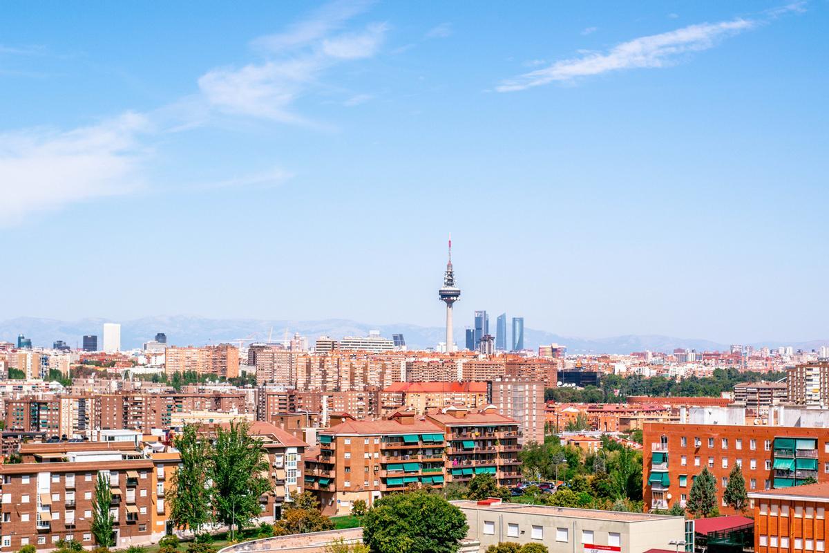 Imagen típica de los barrios de Madrid.