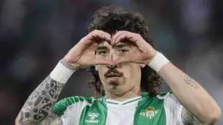 La Fiscalía de Madrid investiga al ‘youtuber’ Iñaki Angulo por comentarios homófobos sobre Bellerín