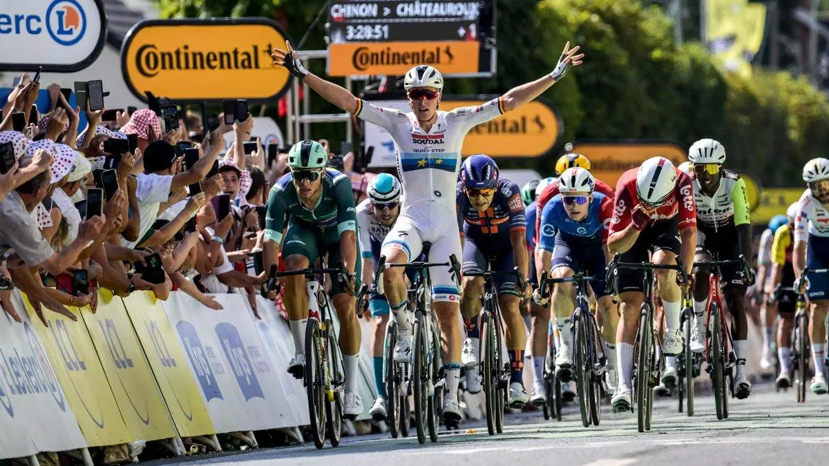 Van der Poel se queda a las puertas de firmar la escapada fantástica del Tour