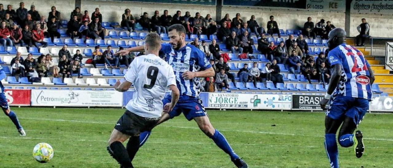 El Collao despide el año con goleada