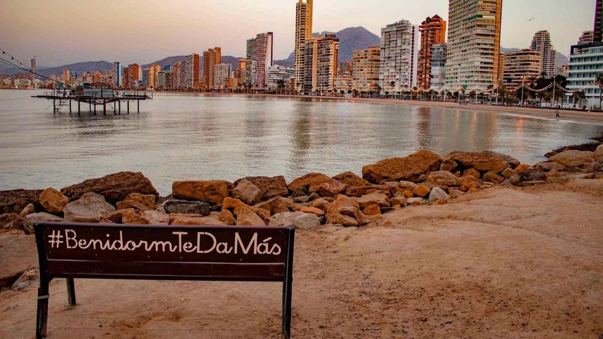 Benidorm recibirá 645.000 euros de la Diputación para los bonos consumo para los que aún no hay fecha