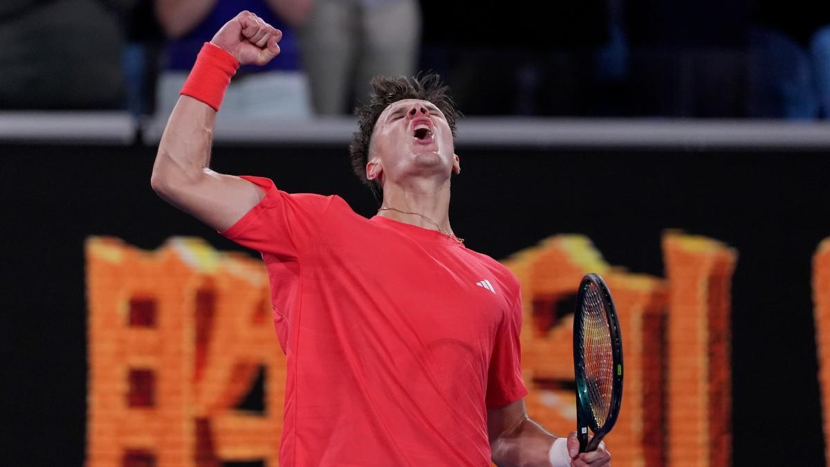 Mensik celebra su victoria