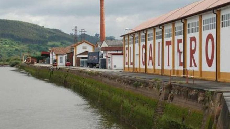 El Gaitero vende al grupo cervecero Damm su planta de agua y refrescos de Meres