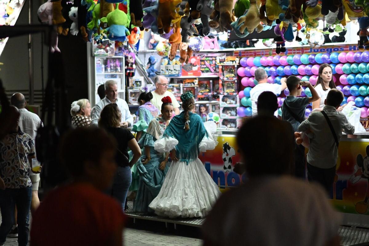 Gran ambiente y afluencia de público en la Feria Real de Baena
