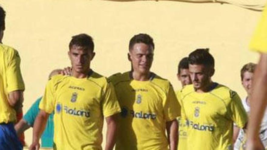 La UD Las Palmas marca cuatro goles en Tunte en su primer amistoso