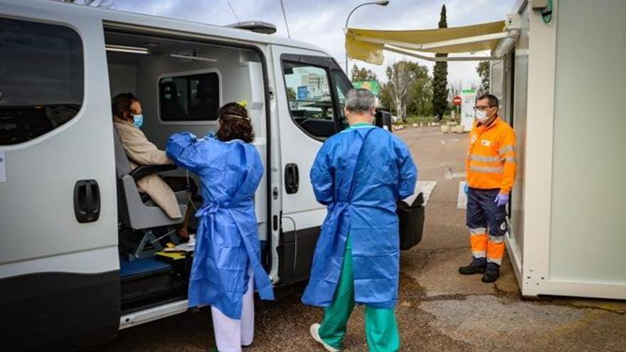 Una chica de 27 años de Badajoz, la víctima más joven de coronavirus en Extremadura