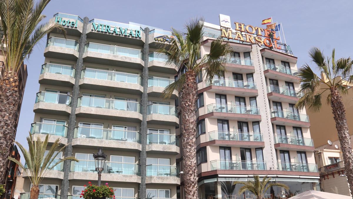 Dos hotels de Lloret de Mar a primera línia de costa.