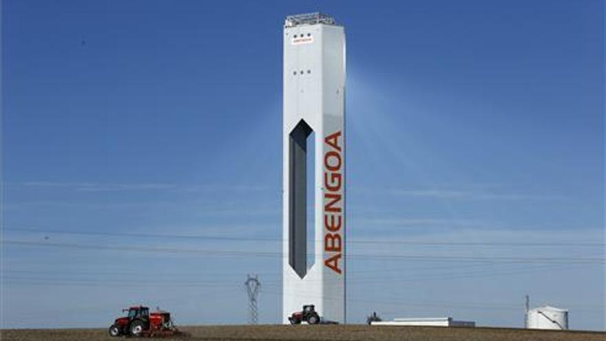 Abengoa logra 315 millones con la venta de cinco plantas de etanol en Estados Unidos