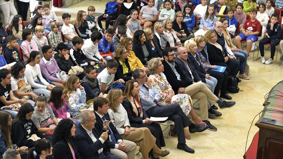 Pleno infantil en el Ayuntamiento de Murcia