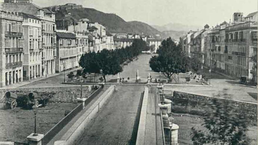 Vistas de la Alameda Principal a principios del siglo XX.