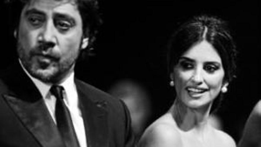 Penélope Cruz y Javier Bardem sellan su amor en las Bahamas