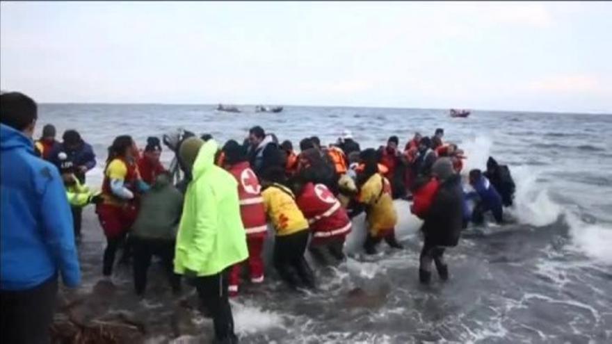 Al menos 42 muertos en dos naufragios en el mar Egeo