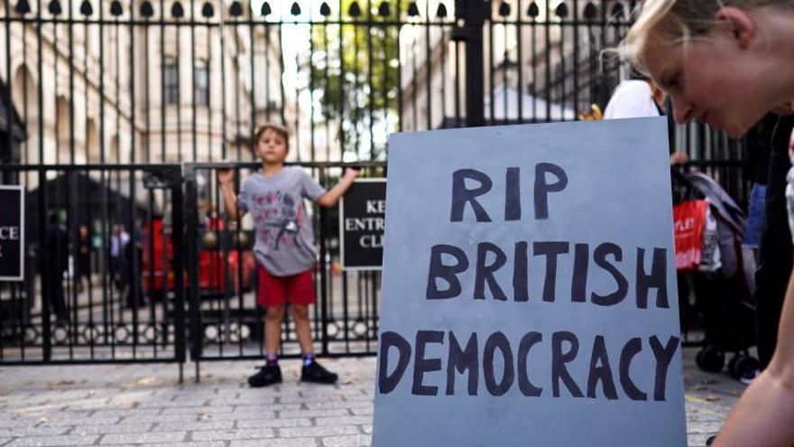 El presidente del Parlamento británico cree que suspender la Cámara es una &quot;aberración&quot;