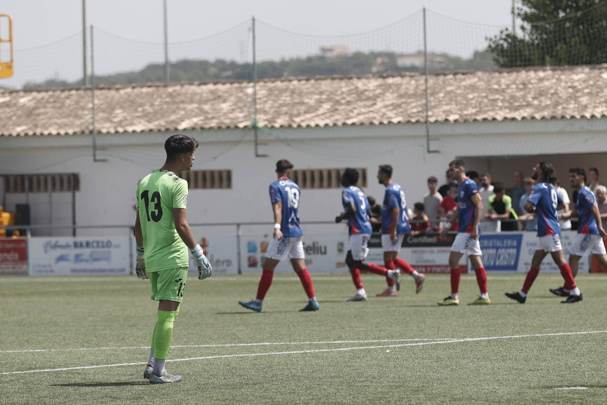 Las imágenes del encuentro entre el Porreres y el Atlético Monzón
