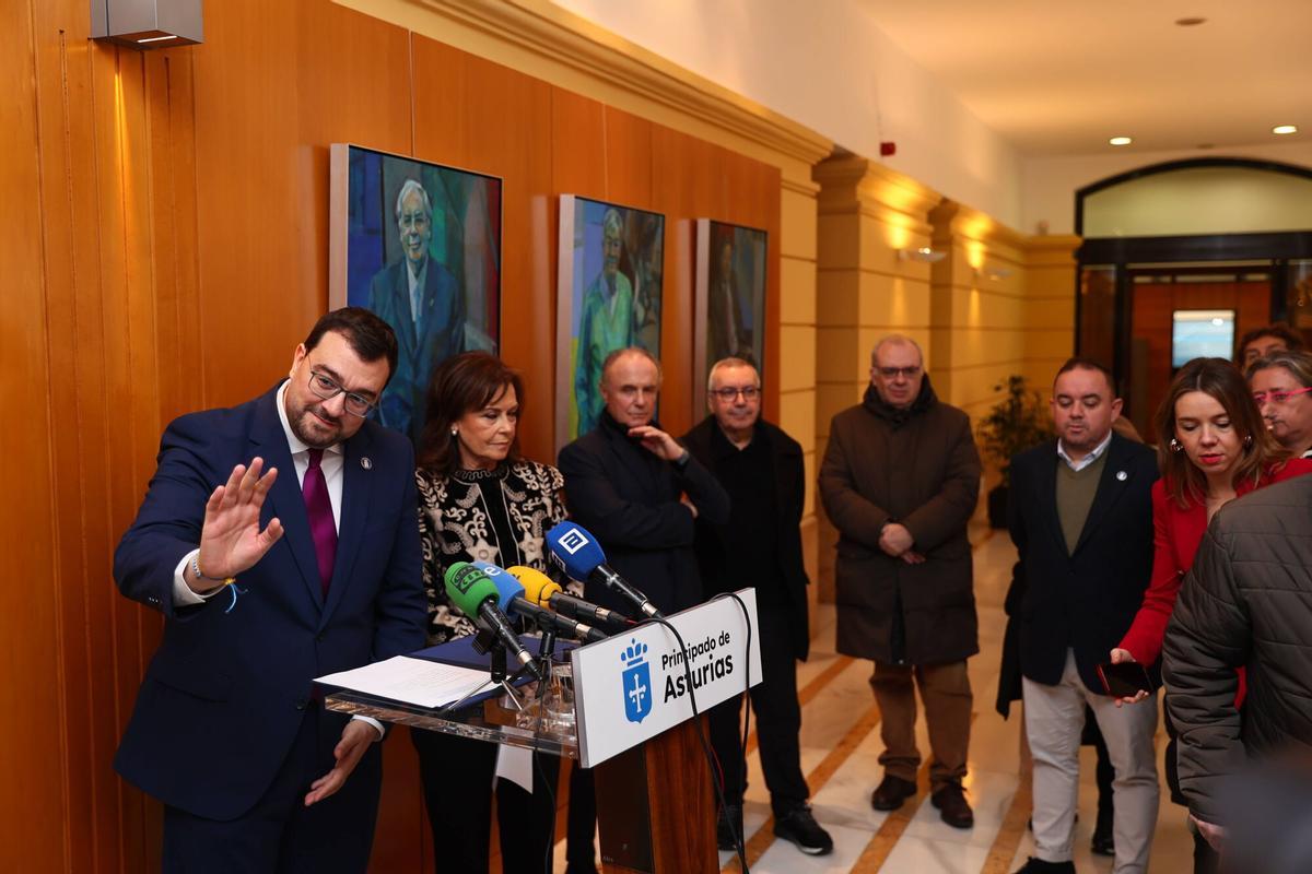 Presentación del nuevo retrato de Vicente Álvarez Areces.