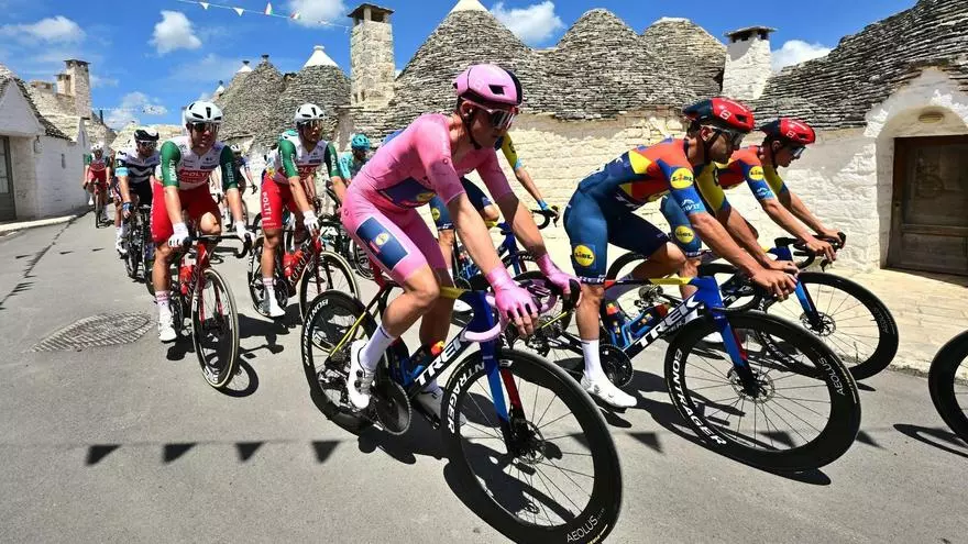 La etapa 5 del Giro de Italia, en directo: Ceglie Messapica - Matera