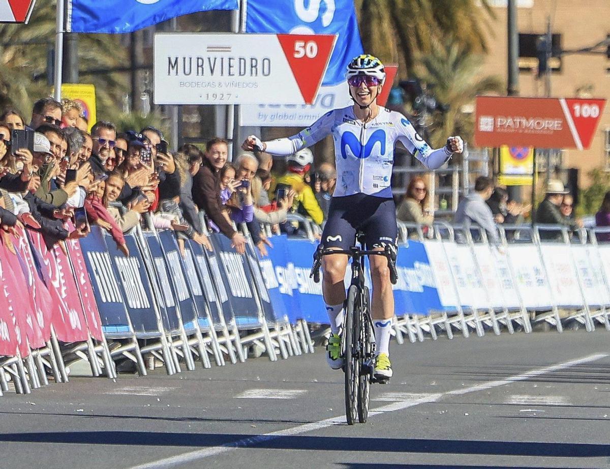 Liane Lippert se llevó el triunfo en solitario en la Volta a la Comunitat Valenciana Femenina. | F. CALABUIG