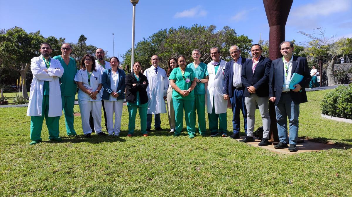 El equipo de cirugía cardiaca del Hospital Universitario de Canarias.