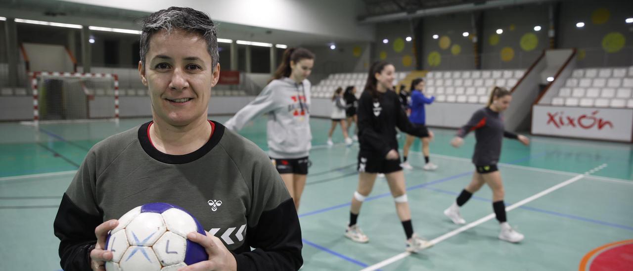 Cristina Cabeza, durante el entrenamiento de ayer.