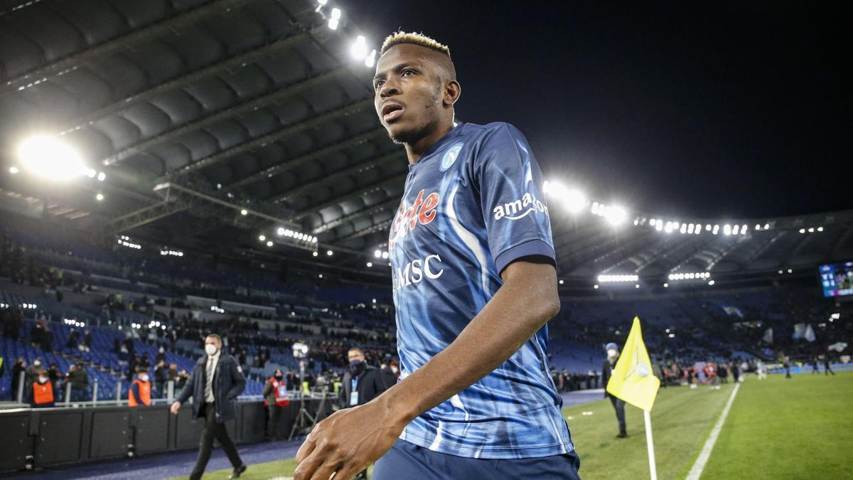 Victor Oshimen en un partido de Serie A con el Napoli | EFE