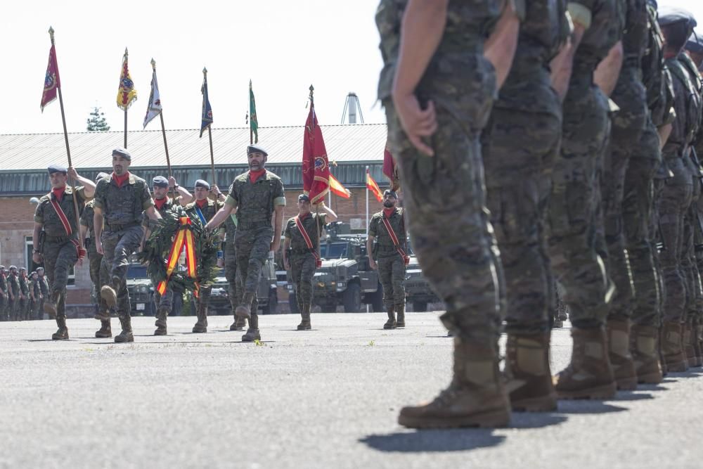 Desfile militar en Cabo Noval