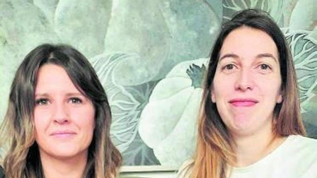 Las profesoras Fátima Cisneros y Carolina Jiménez. | L.O.