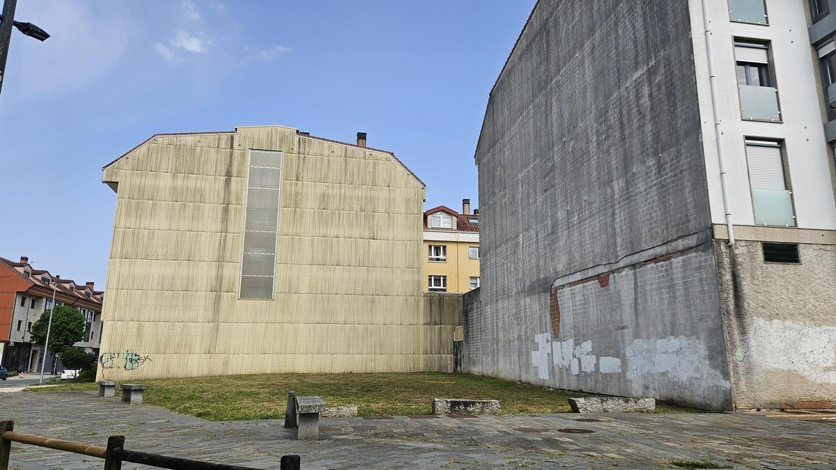 Una de las parcelas que quedó sin vender y que el BNG reclama que se destine a vivienda pública