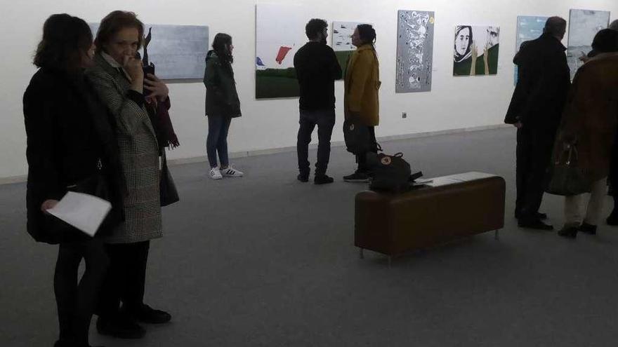 El público que asistió a la exposición, ayer, en la Casa de Cultura polesa.