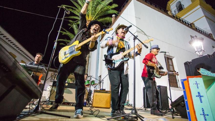 Joe King Carrasco y Los Side FX, en un concierto de la edición de 2016 en Montejaque