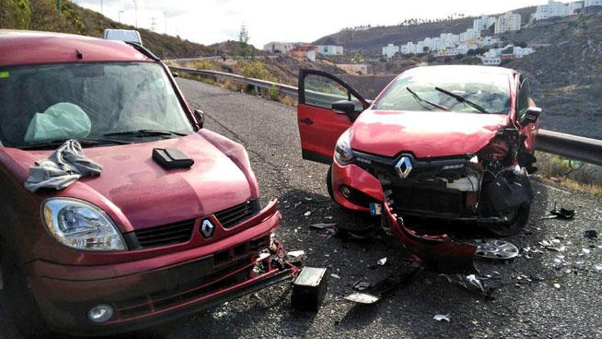 Aparatoso accidente en El Laso