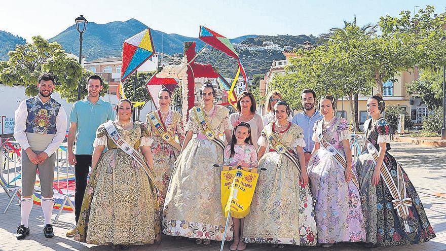 &#039;Ja estem tots&#039; diseña la Cruz de Mayo más artística en la Vall d’Uixó