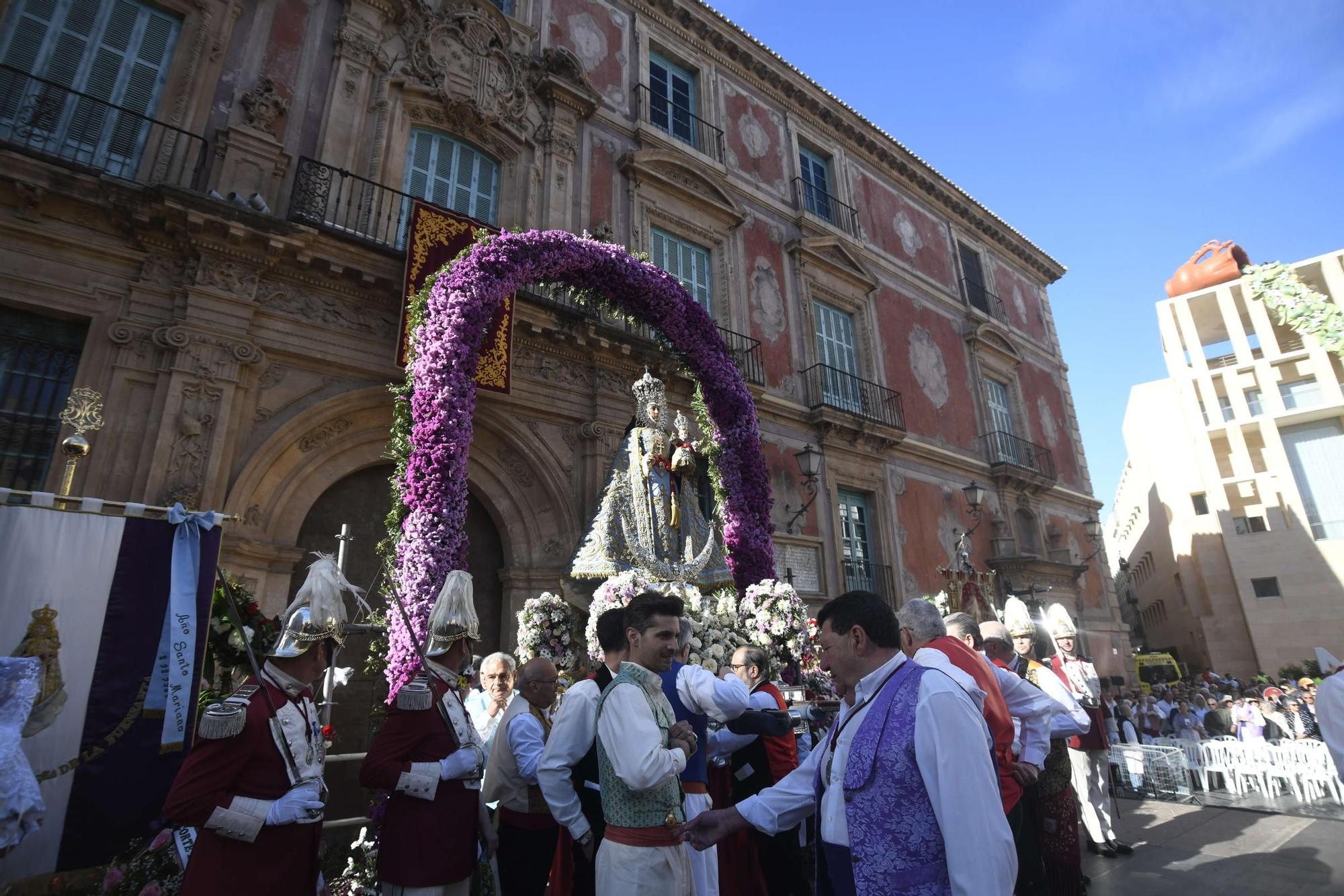 Misa huertana y procesión con la Virgen de la Fuensanta en el Bando de la Huerta