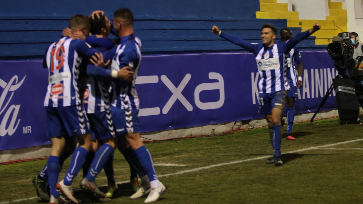 Alcoyano - Real Madrid: El Alcoyano hace historia y elimina al Madrid de la Copa del Rey (2-1)