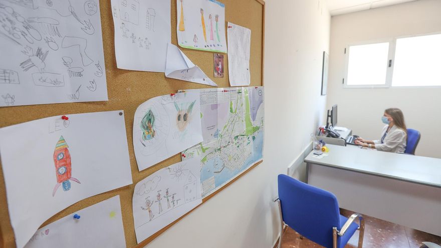 El Hospital de Torrevieja crea una unidad pionera de detección precoz de enfermedad mental en colegios e institutos