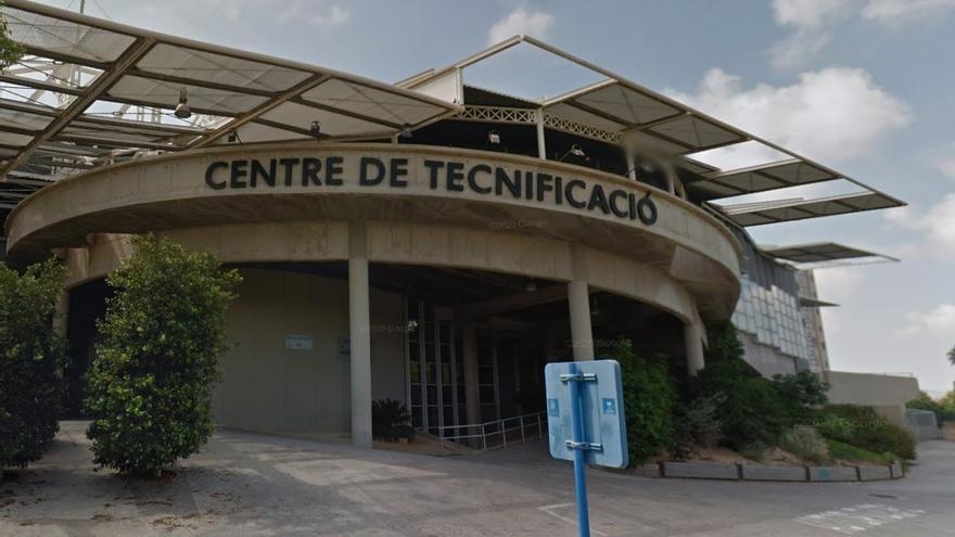 El Centro de Tecnificación de Alicante dispondrá de nuevo videomarcador y de pantallas LED tras la reforma aprobada por el Ayuntamiento