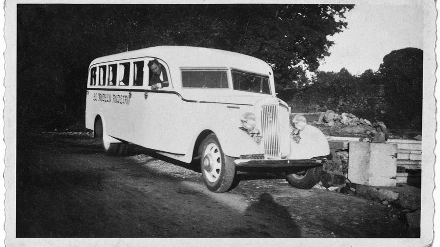 ‘El Modelo de Rodeiro’, primeiro bus de Camba