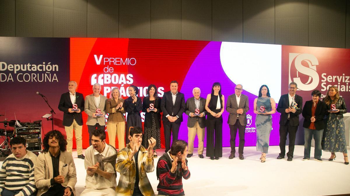 Padre Rubinos, AECC  y Aspronaga, galardonadas por la Diputación de A Coruña