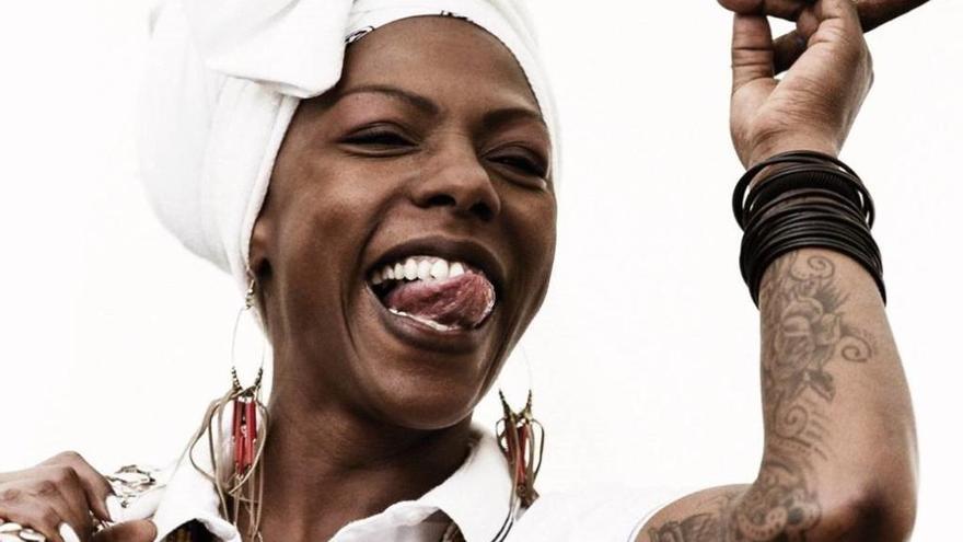 El Centre del Carme viaja de la rumba afrocubana al hip-hop con La Dame Blanche