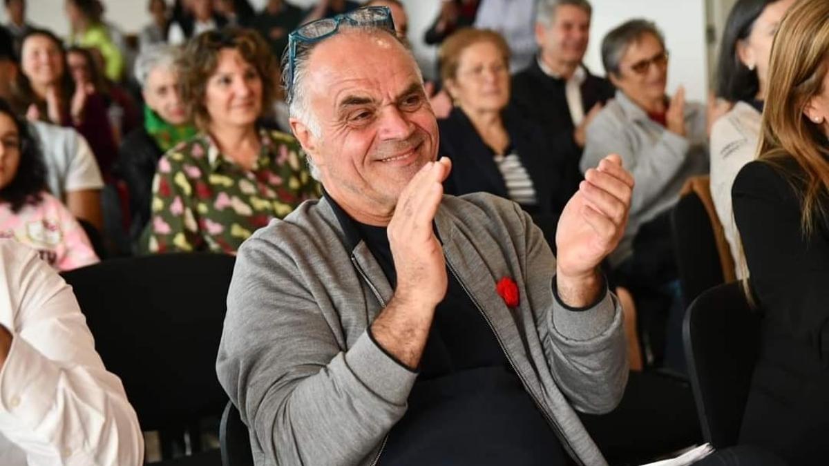 Camilo Macenlle, en un acto en la campaña electoral.