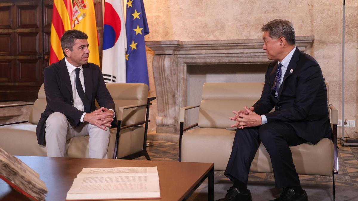 Carlos Mazón y Soosuk Lim, hoy en València