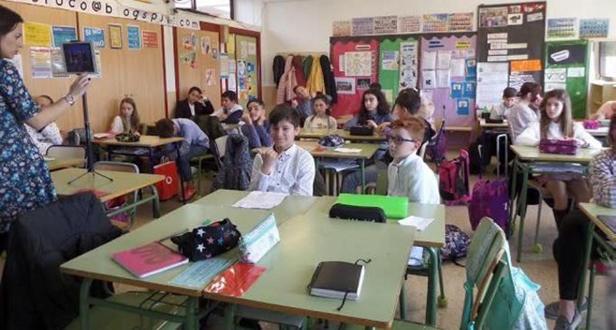 Escuela de pequeños políticos muy grandes