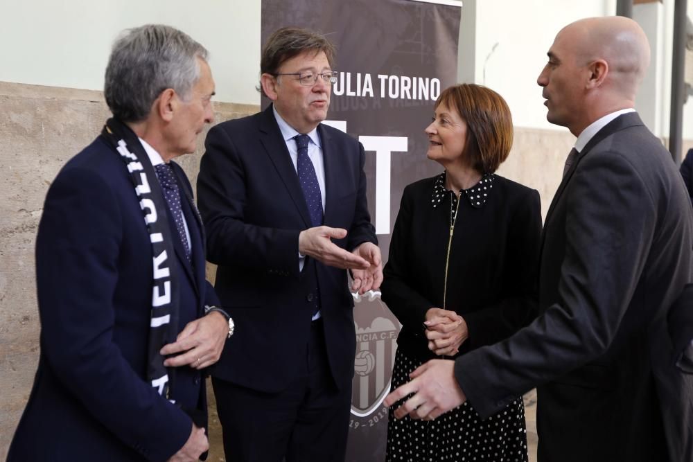 La Tertulia Torino celebra el centenario del Valencia CF en la Nau