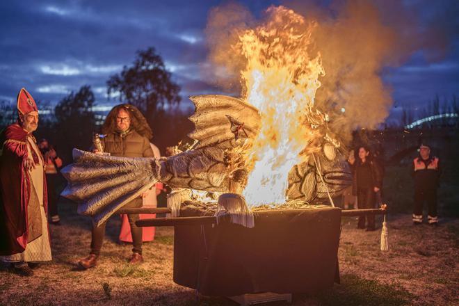 Fotogalería | Mérida le llora a su sardina, ya enterrada