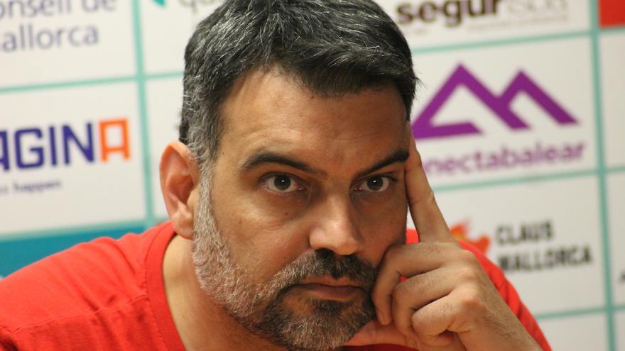 Álex Pérez: «Necesitamos un pabellón lleno ante el Oviedo»