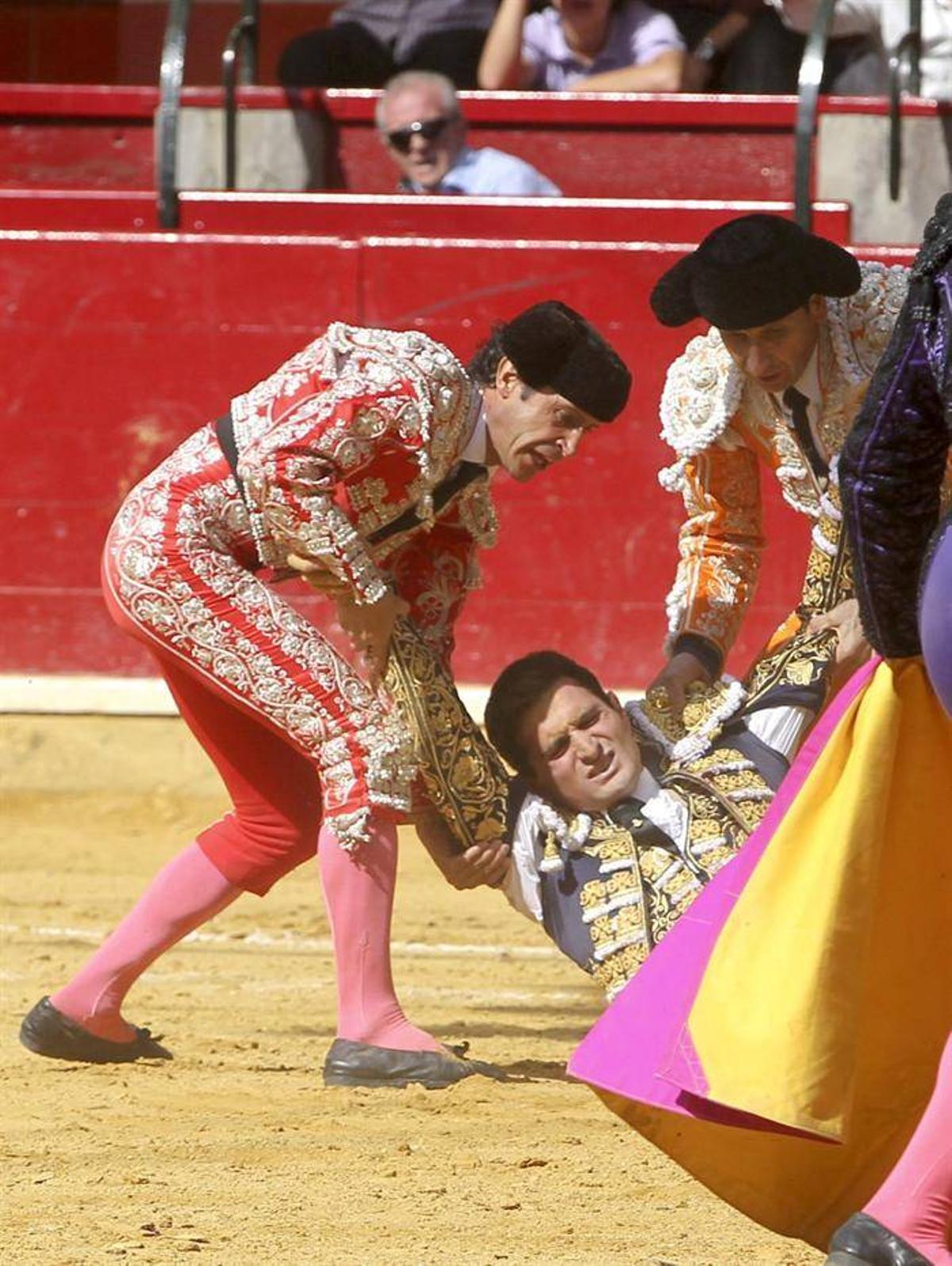 Fotogalería: Cogida a Joselillo en Zaragoza